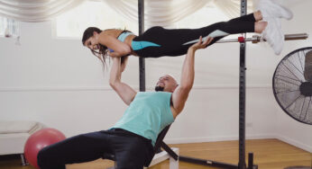Fitness hocası Olivia Lua’yı spor salonunda delik deşik ediyor